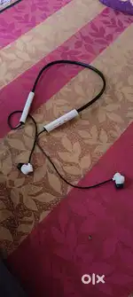 Real me Wireless 3