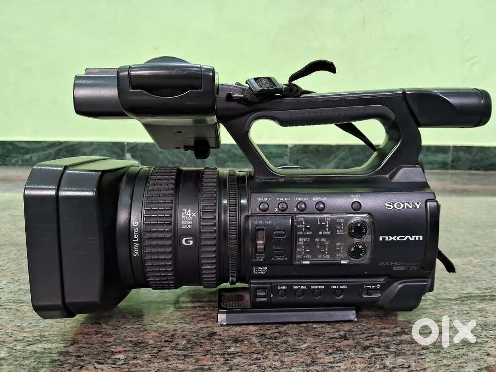Sony nx100 video camera