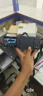Sony zv-e 10 and 16mm prime lens F2.8