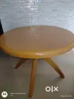 Supreme Brand Round Table – Durable & Stylish