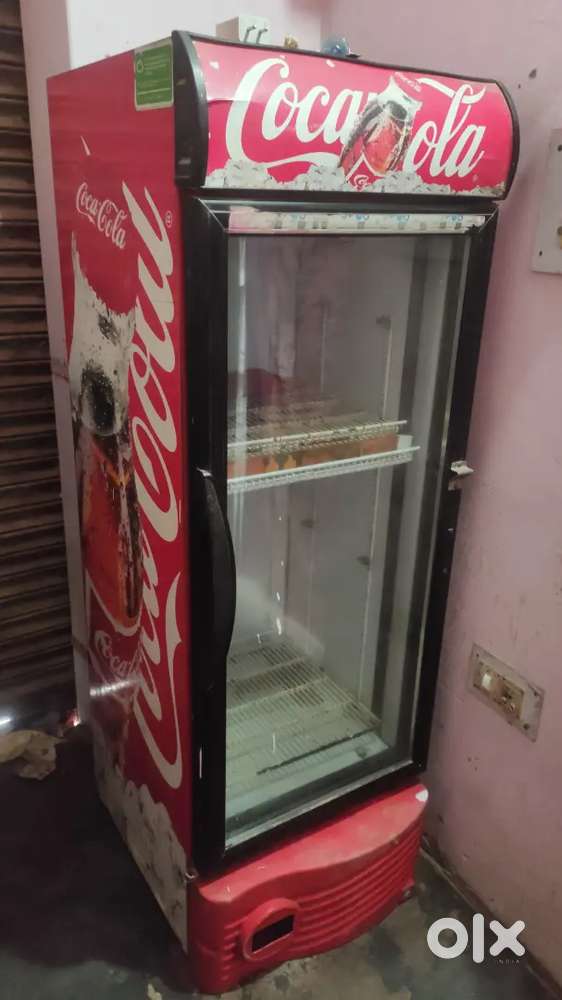 Second hand fridge for shop