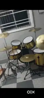 Drum set on sell.