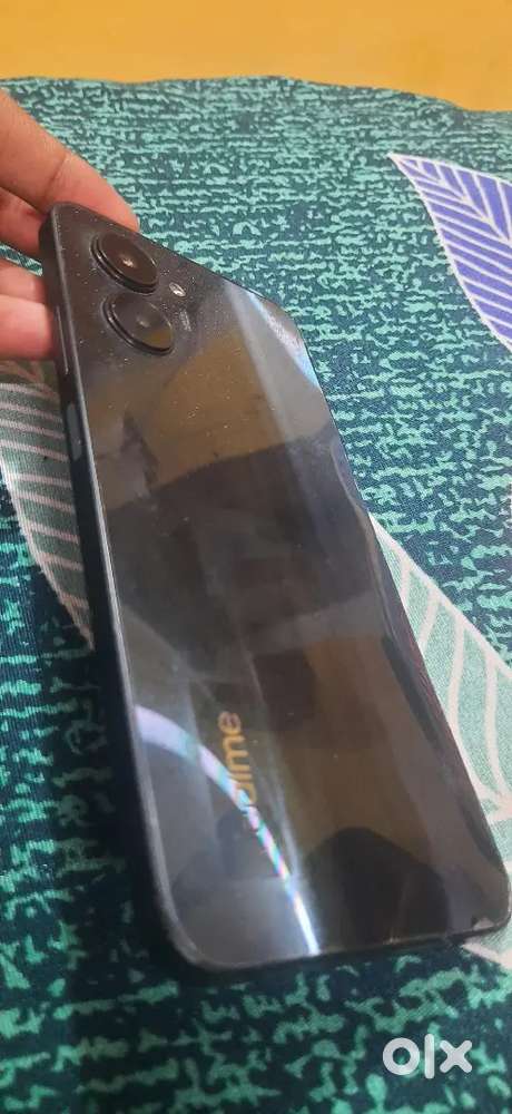 Realme C33