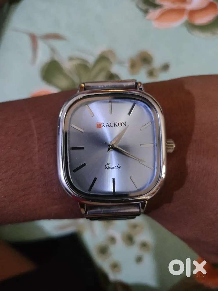 Trackon Quartz watch