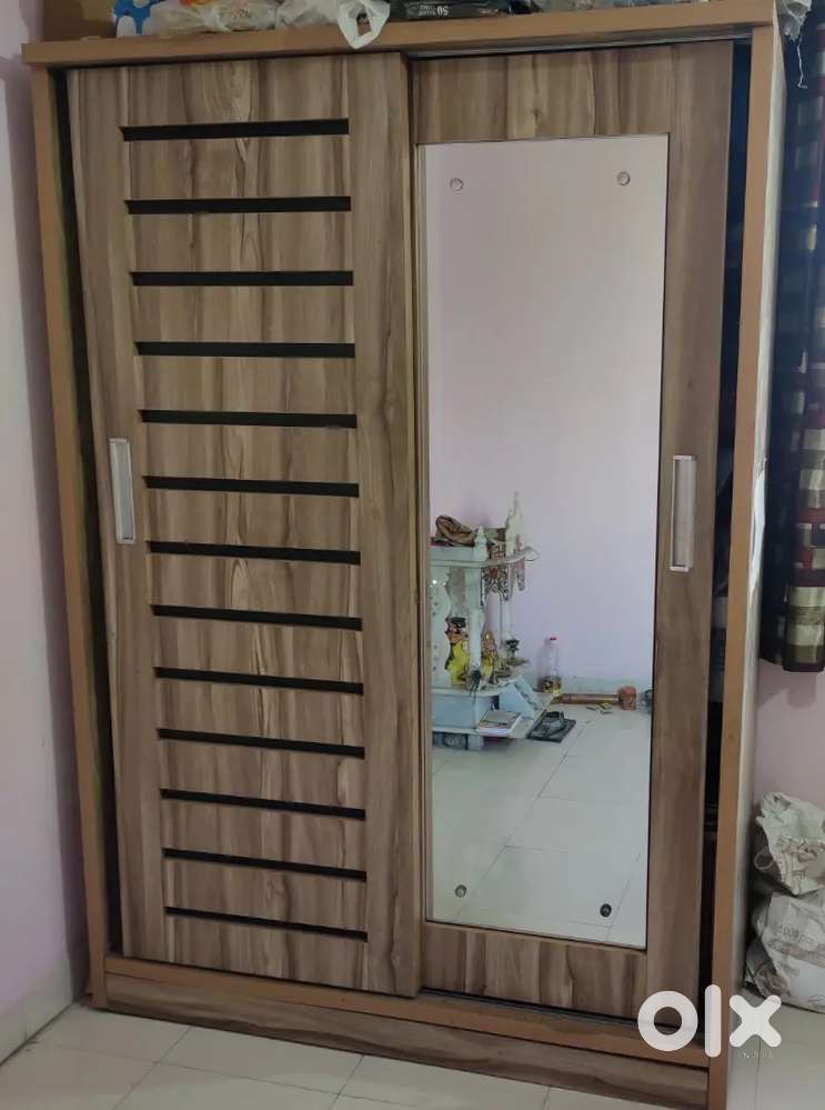 Wardrobes selling