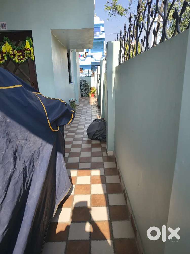 Room available at unchapul Haldwani for small family.