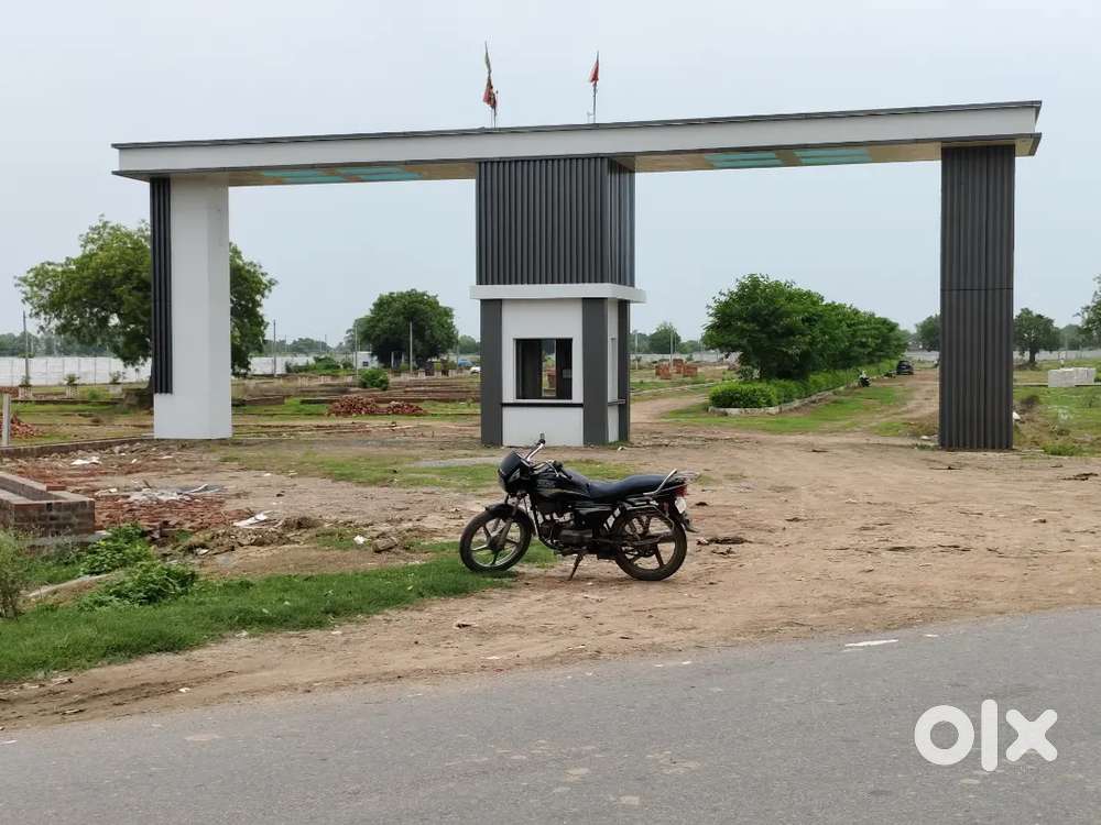 कानपुर रमईपुर रिंग रोड के पास प्लॉट ले  80फिट रोड पर