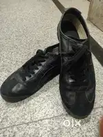 Almost New Onitsuka Tiger Shoe