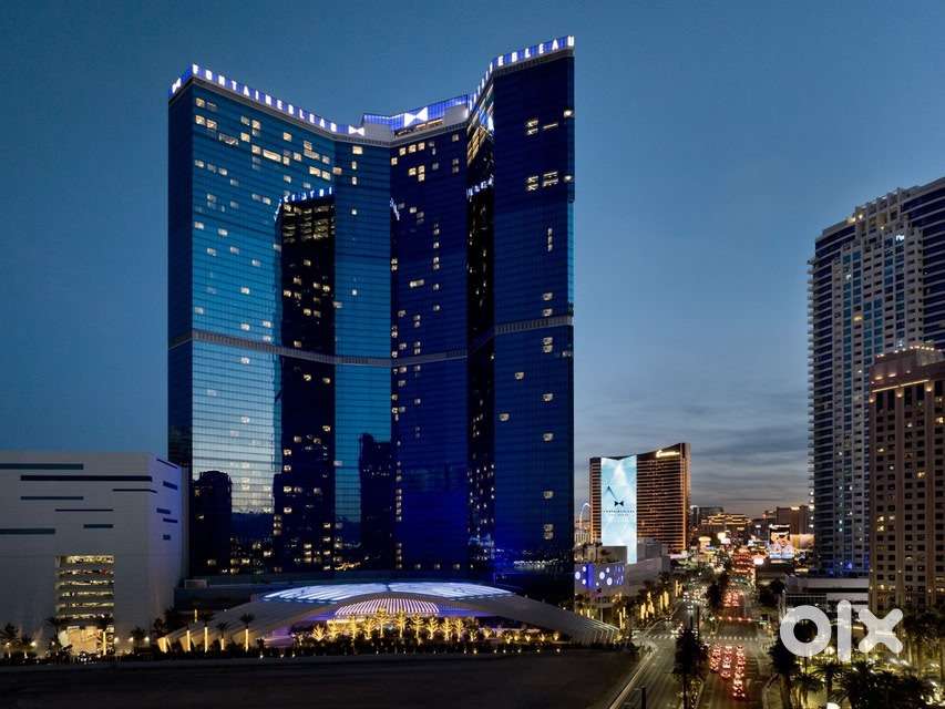 Casual Waiter (Fresher) - Room and Food Available