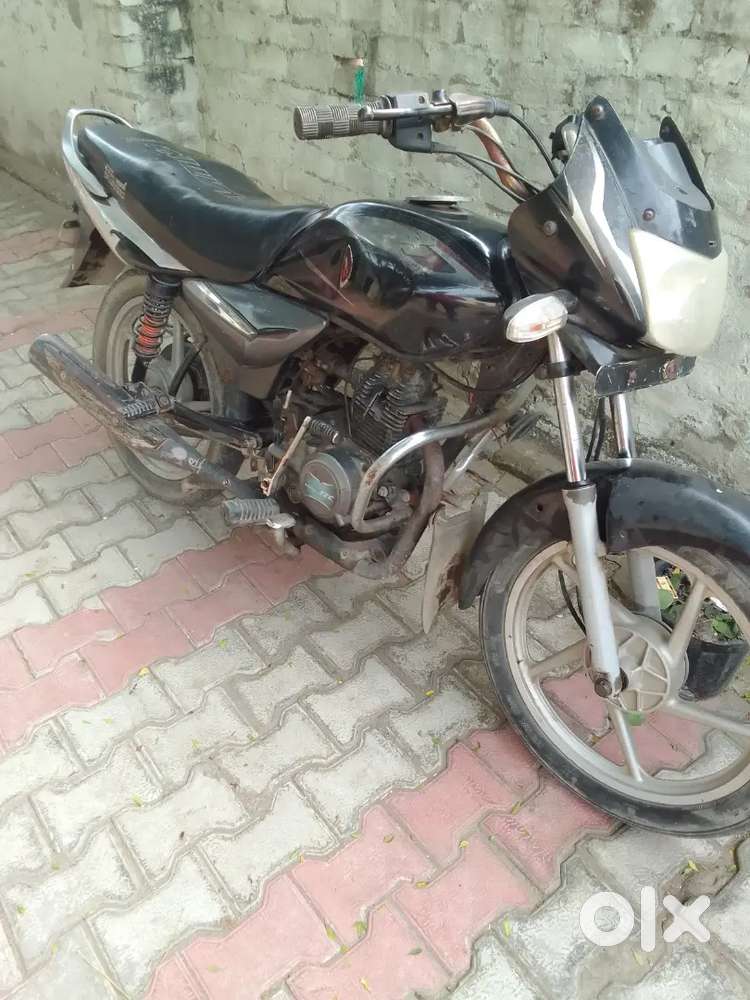 Platina 2009 model Koi Kami nahin Hai okay