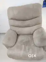 Singal recliner sofa
