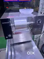 Brand new snowflake ice macker