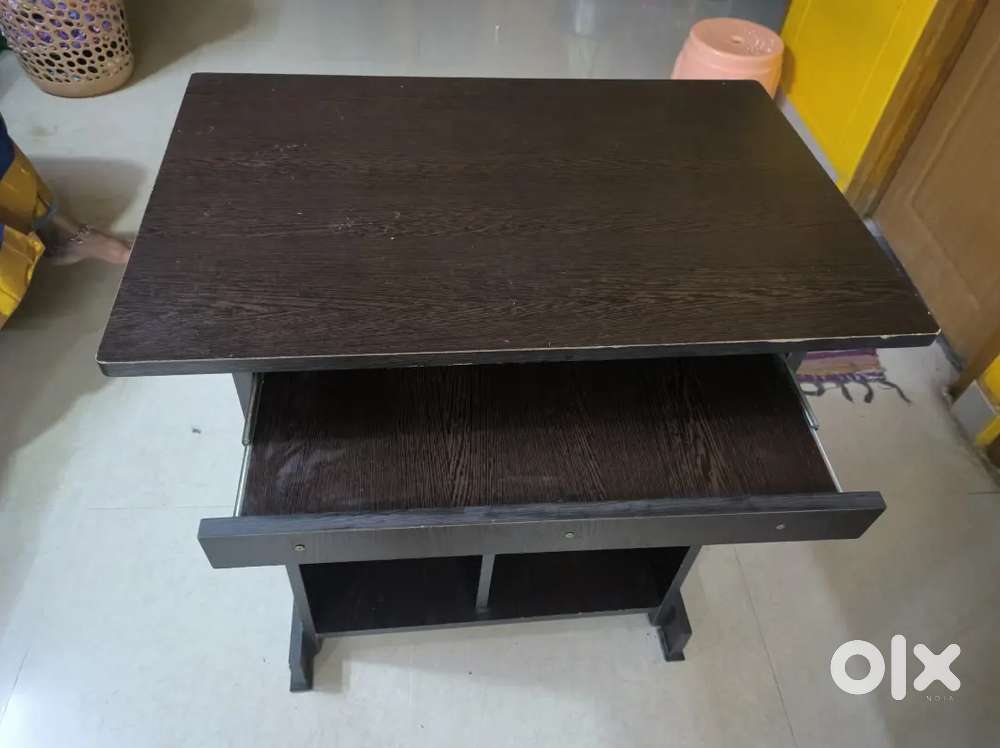 Wooden Computer table