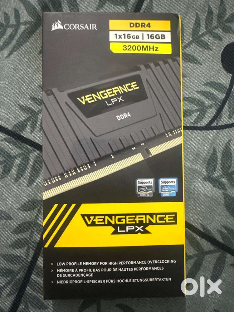 Corsair VENGEANCE DDR4 16GB RAM