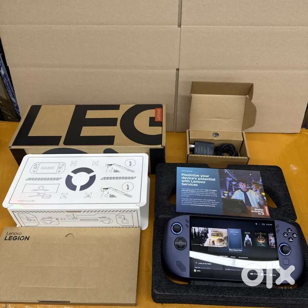 Lenovo Legion Go S 8 120Hz AMD Ryzen Z1 Extreme SteamOS 32GB