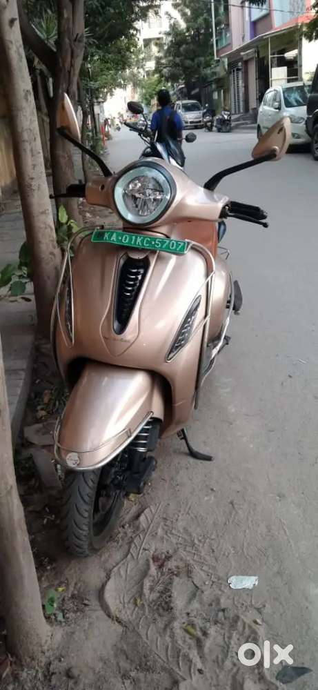 Bajaj electric scooter chetak premium very good condition living out