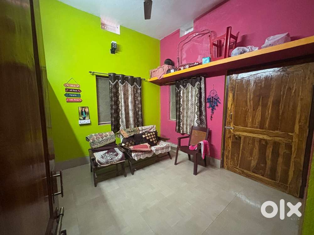 1 Big Size Tiles Room for office / Rent