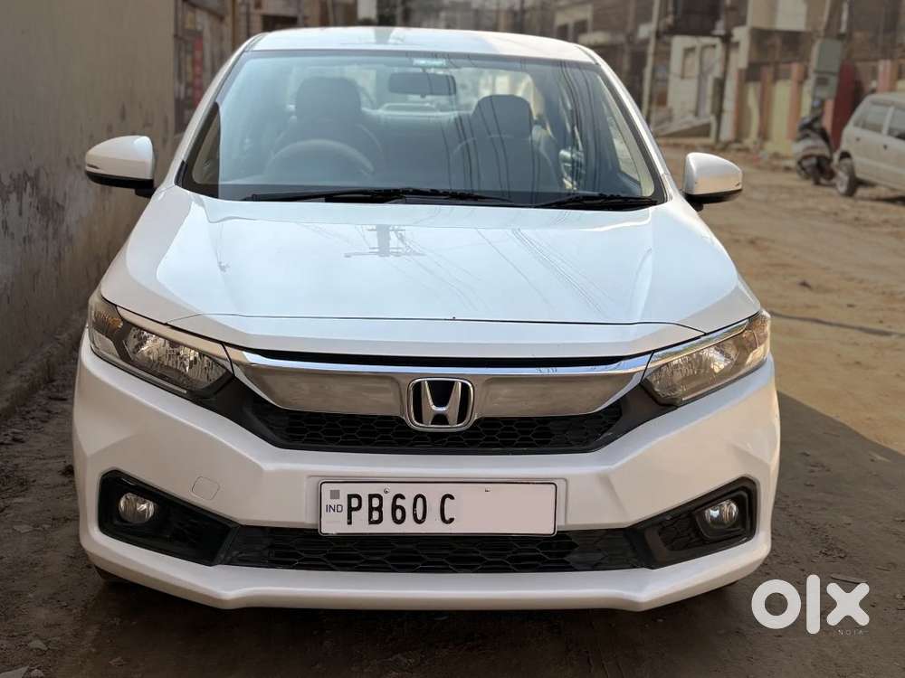2019 Honda Amaze VX Manual - Mostly Lady Driven