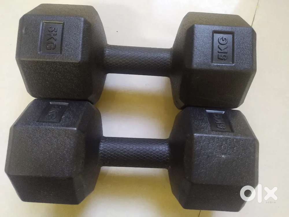 Pair of dumbbell of 5kg