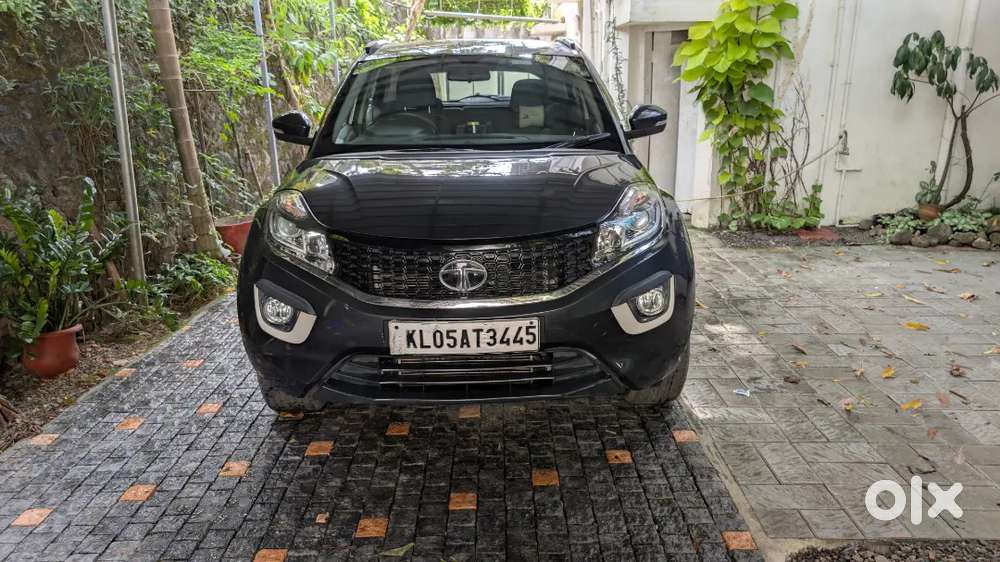 Tata Nexon 2018 Petrol full option