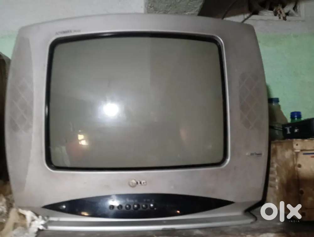 TV OLD MODEL GOOD CONDITION