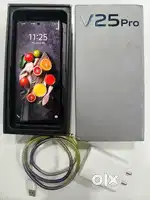 Vivo V25 Pro 8/128 in A++ Condition