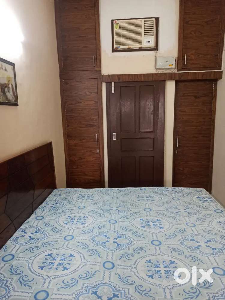 Single room for working girl and attached washroom and kitchen