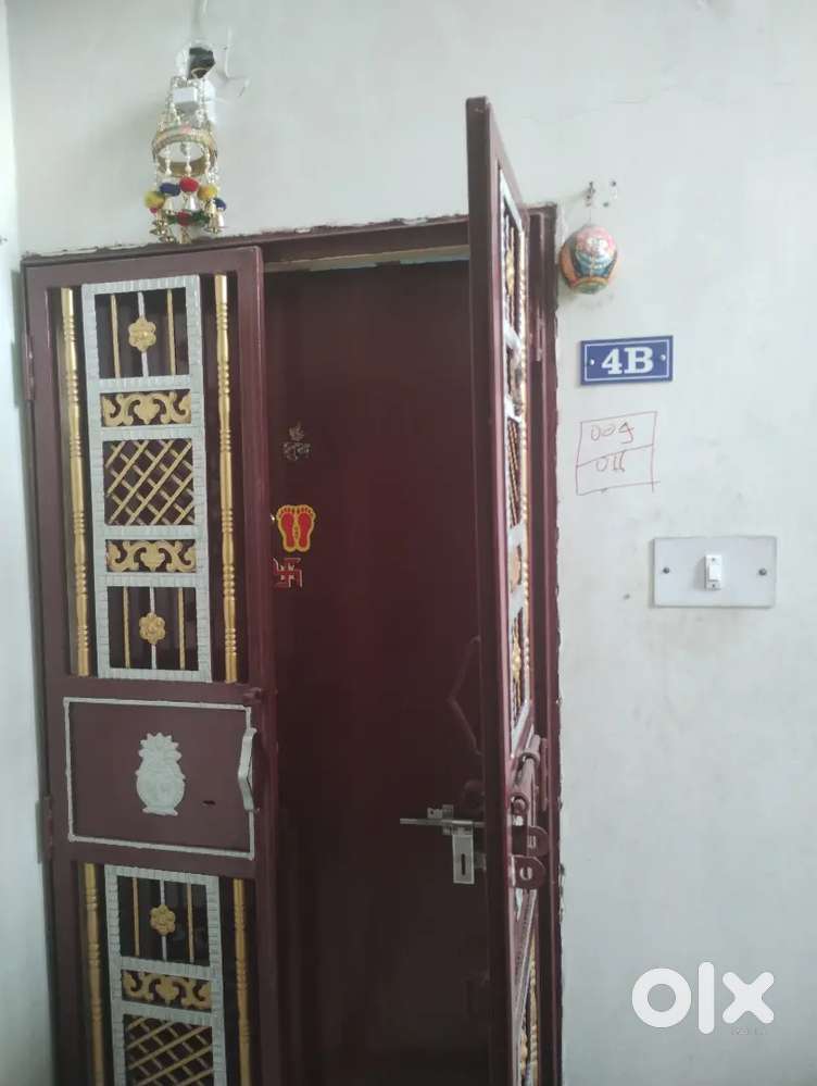 READY TO MOVE 2BHK APARTMENT IN AG COLONY KRISHI NAGAR AREA