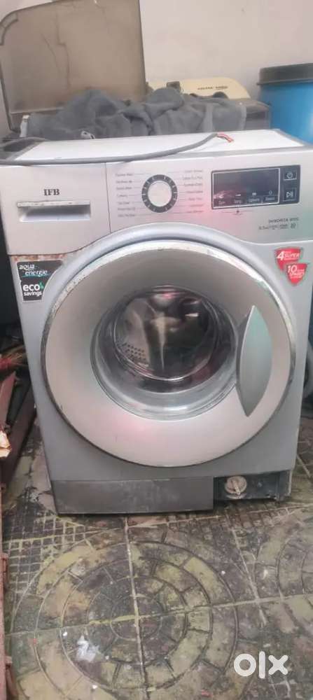 Washing machine good condition at 12000
