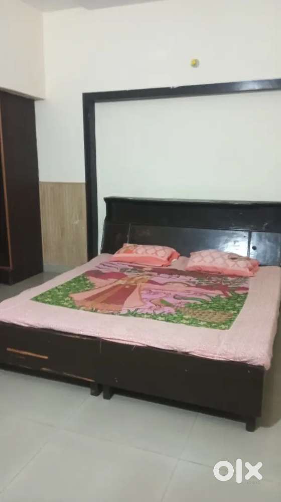 1rk for rent in guru amardas avenue