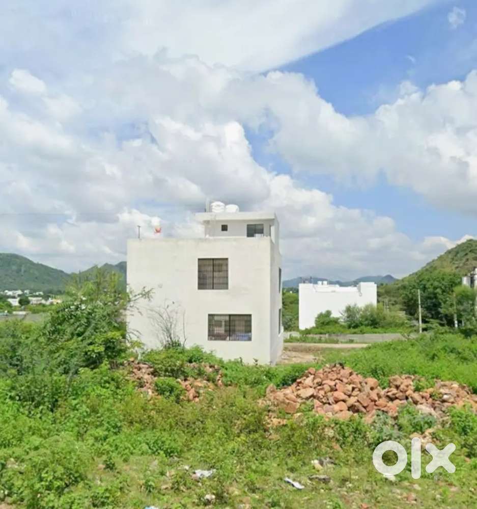 plot on 60 ft road near mega aawas yogana, nakoda nagar