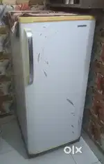 Samsung Fridge 190 ltr
