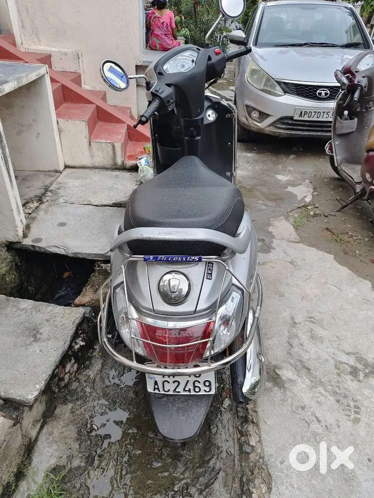 Price 80000 only 15000 km traval bike