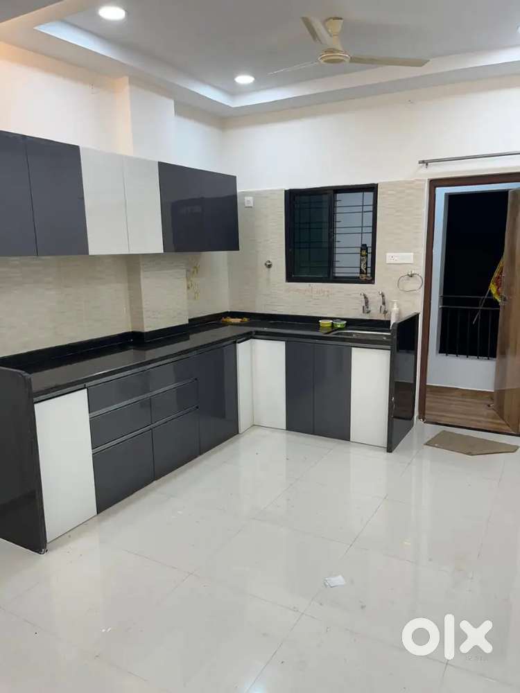 3bhk flat for rent only for family