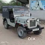 Majar jeep 4/4 hai achi condition hai