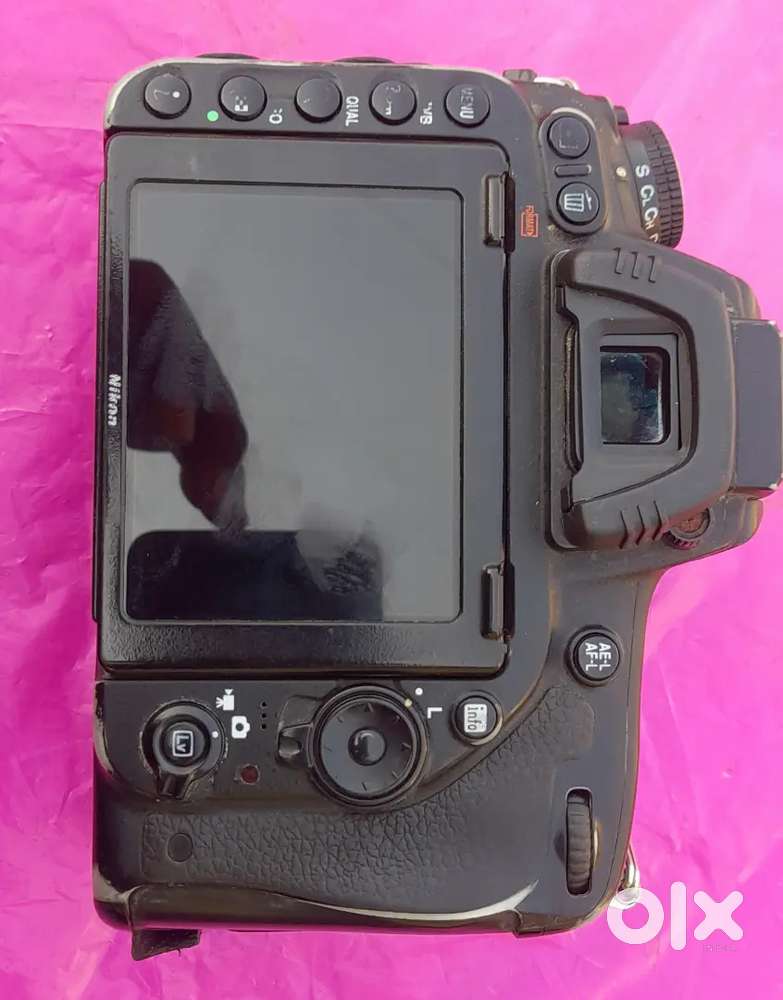 Nikon 750 full frame camera body only