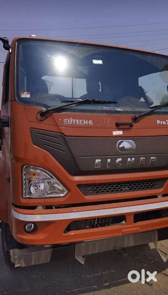 Computer work back office