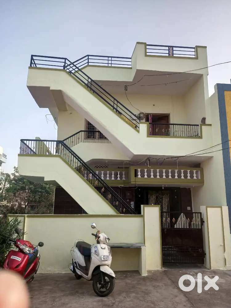 G + 1 INDEPENDENT HOUSE FOR SALE BALAJI NAGAR KURNOOL