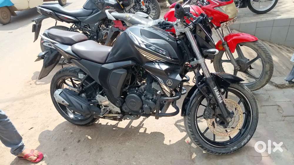 Good condition bick Black adition