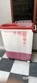 Whirlpool washing machine 7.5 kg Fully well maintained