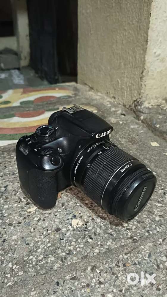 Camera canon 1200d