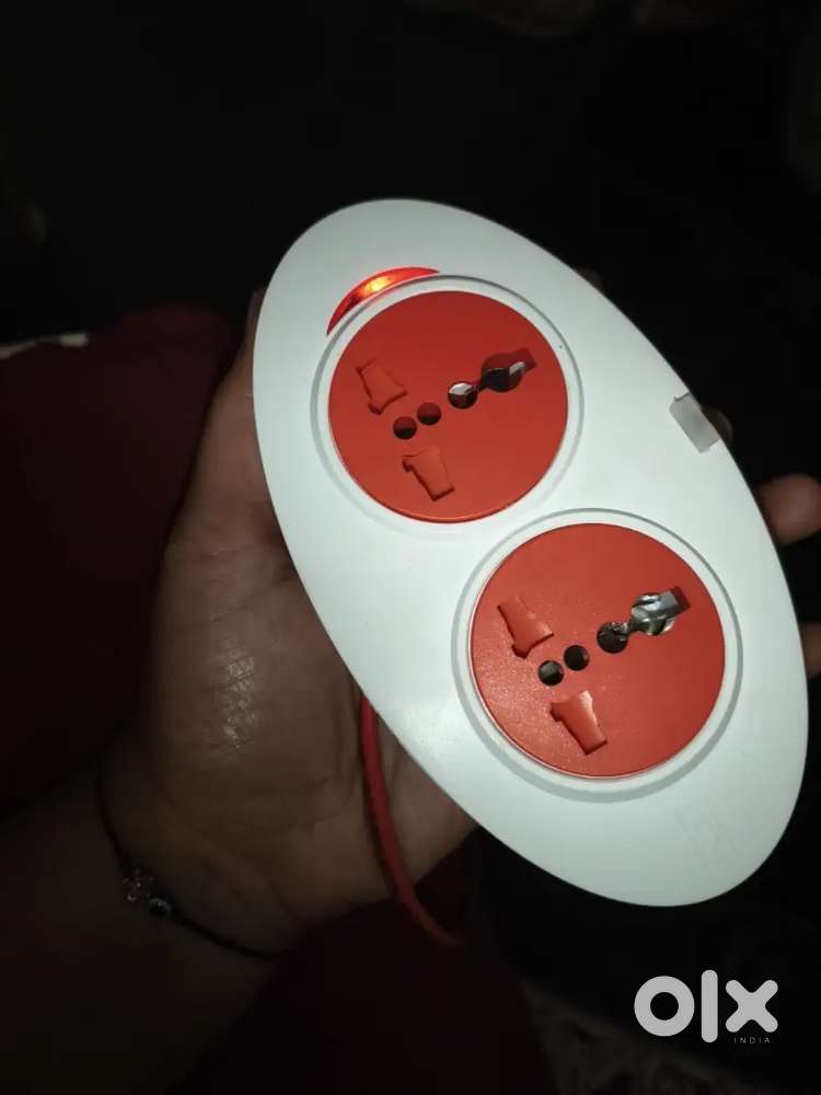 GM 3206 G-0n Extension Board with 2 International Sockets