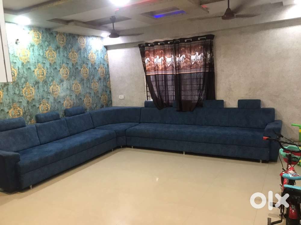 3 bhk flat Fully furnished with all electronics