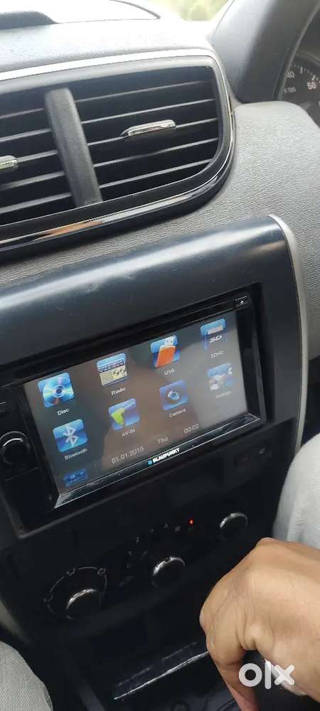 Car bluetooth player