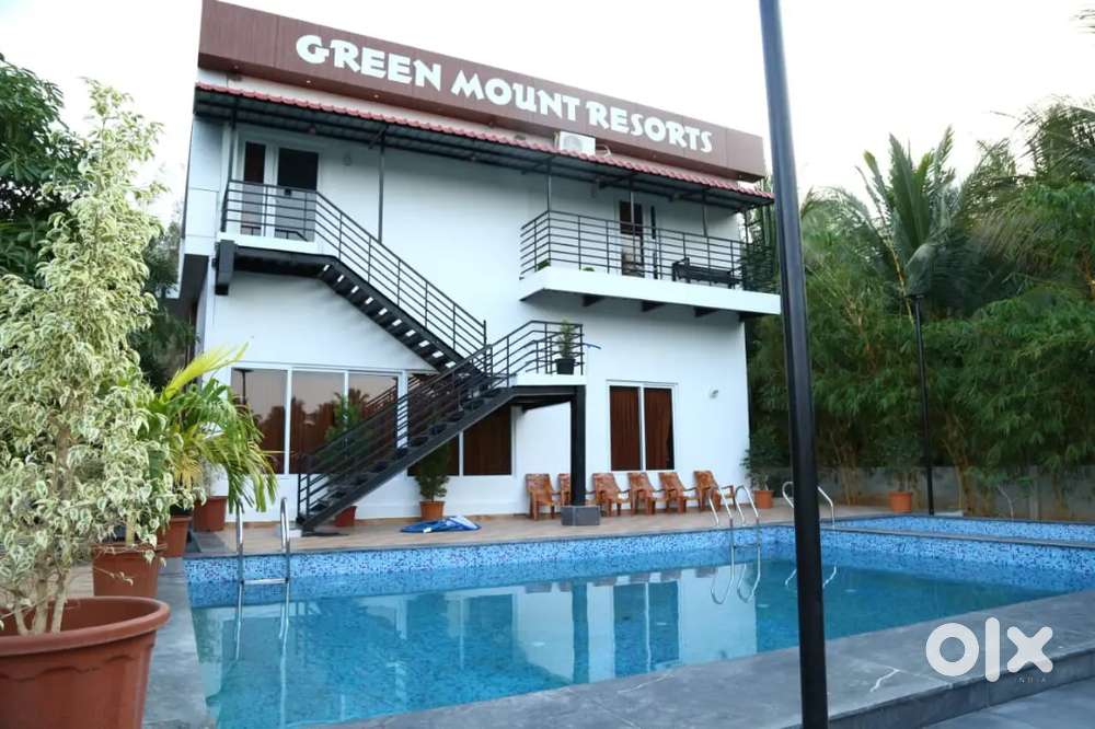 JOB IN MOBILE SHOP AND RESORT ACCOUNTANT MANAGER SALES REPRESENTATIVE