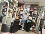 Hair dresser/Hair stylist/beautician (female)