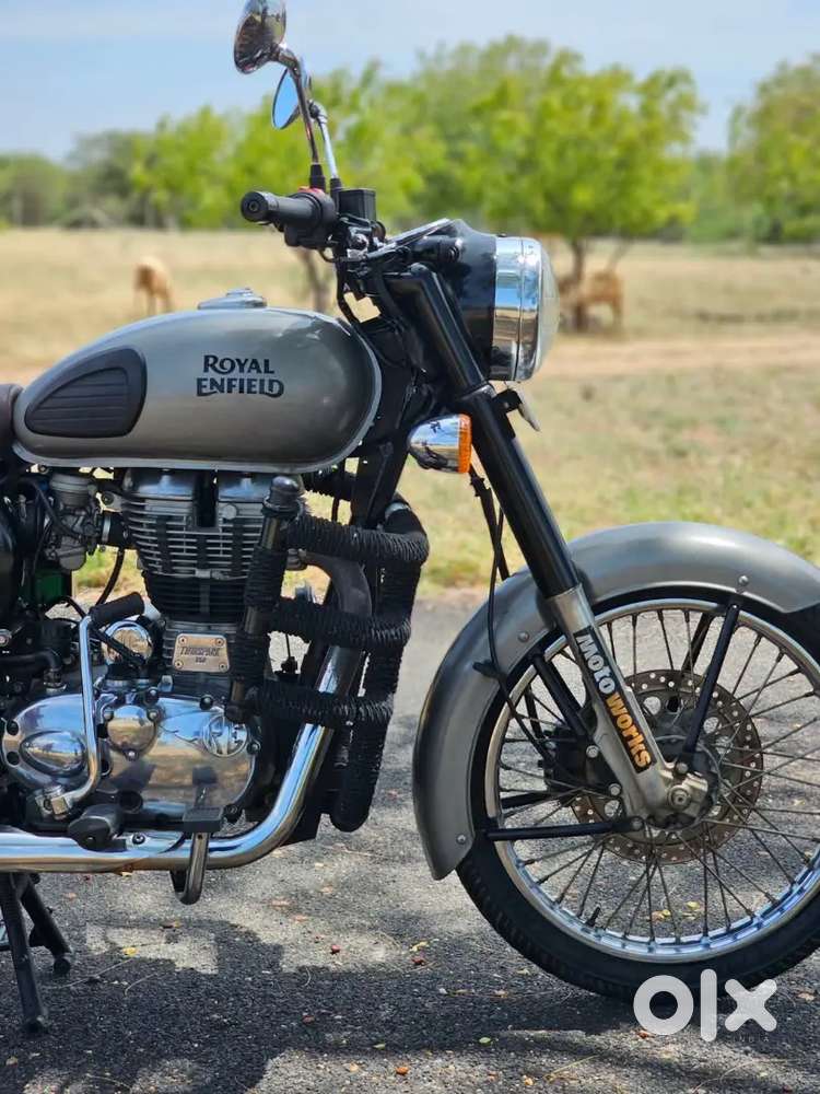 Royal Enfield Classic 350 Gunmetal Grey Corburetor Type For Sale