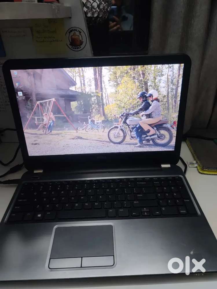 Dell Inspiron 5521