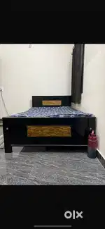 Black colour bed