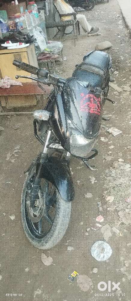 Pluser 180 excellent condition